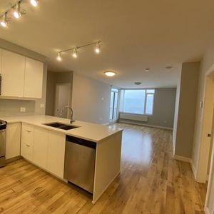 Unfurnished 2 bedroom condo at SFU - Photo 2