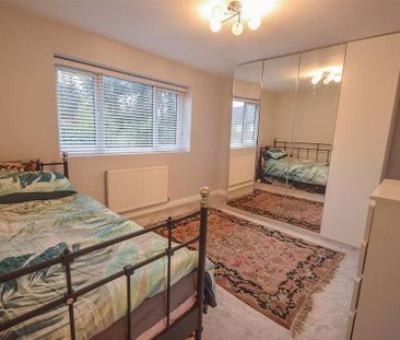 3 bedroom detached house to rent - Photo 3