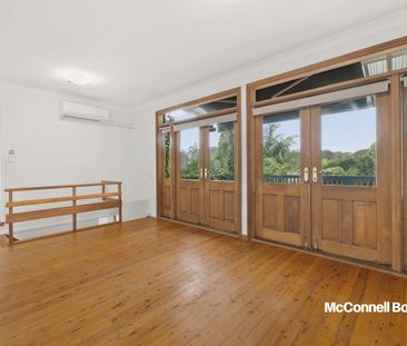 Spacious & Well-maintained Family Home in Convenient Location - Photo 1