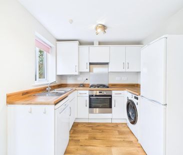 2 bedroom semi-detached house to rent - Photo 6