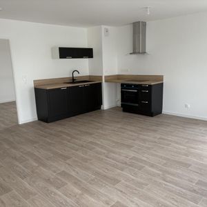 Location Appartement 2 pièces 54m² BRETTEVILLE SUR ODON 14760 - Photo 2