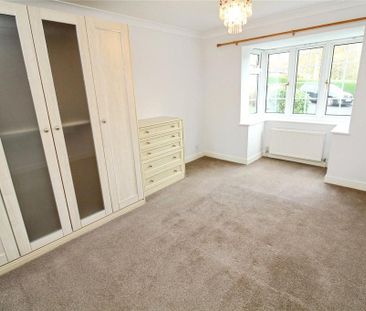 2 bedroom bungalow to rent - Photo 2