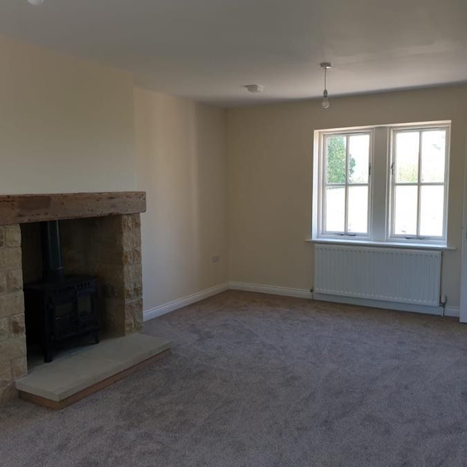 3 bedroom detached house to rent - Photo 1