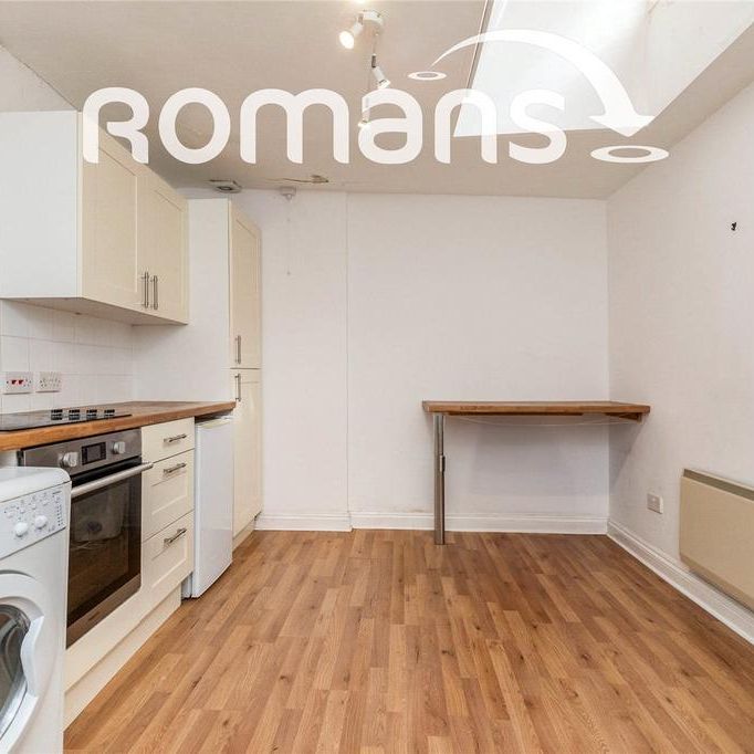 1 bedroom flat to rent - Photo 1