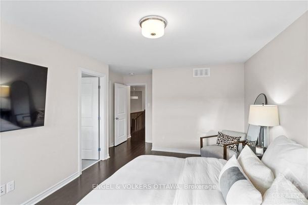 For Lease - 165 Angelonia Crescent, Blossom Park - Airport and Area, Ontario - Photo 1