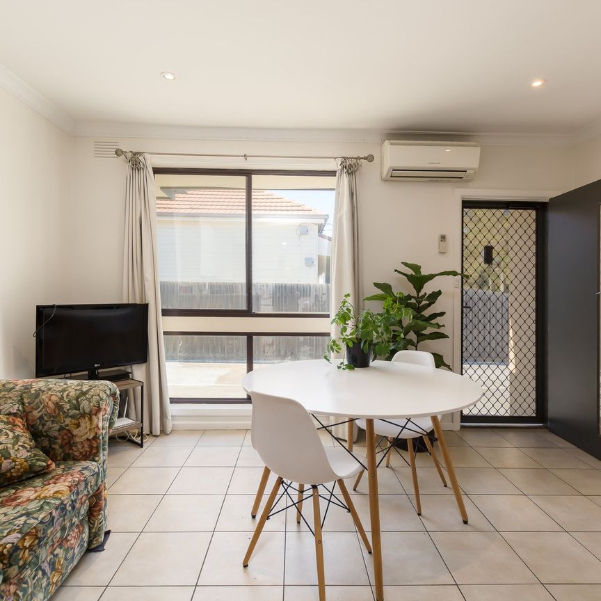 1/41 Davies Street, Brunswick - Photo 1