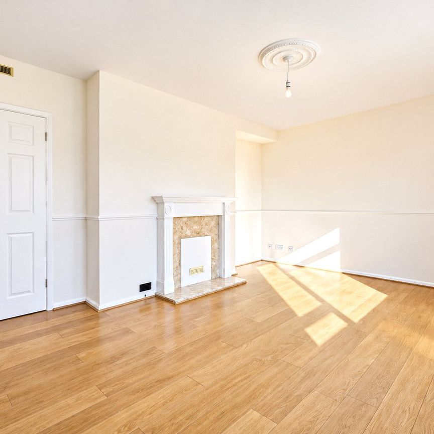 Upper Richmond Road, London, SW15 6SX - Photo 1
