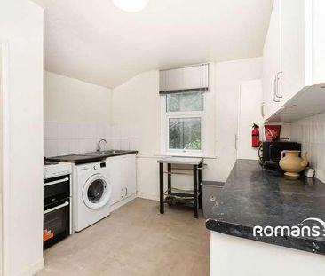 York Road, Aldershot, Hampshire, GU11 - Photo 6