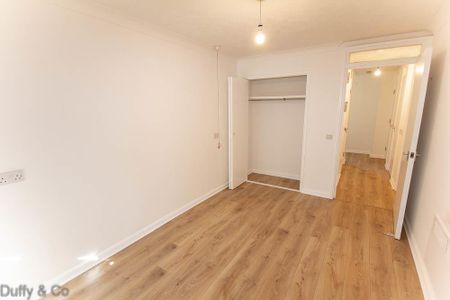 1 bedroom retirement property to rent - Photo 3