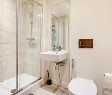 2 bedroom ground floor flat to rent - Photo 5