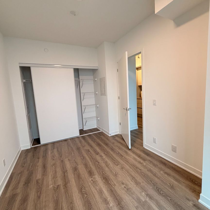For Lease - 180 Front Street Unit# 4002, Toronto, Ontario - Photo 1
