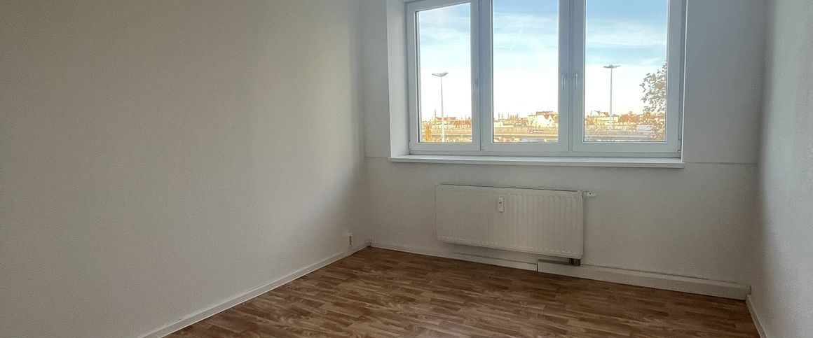 3 Zimmer + Balkon in zentraler Lage - Photo 1