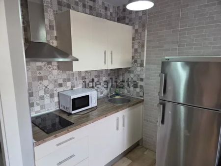 Alquiler de piso en Calle Lope de Rueda - Photo 3