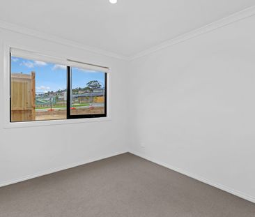 Brand New 4-Bedroom Home in The Rise Estate - 7 Star Energy Rating - Photo 3