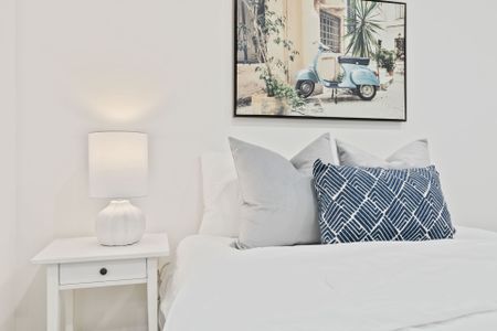 For Lease - 1332 Majestic Drive Unit# 2, Burlington, Ontario - Photo 4