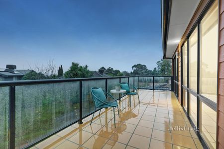 12 Mountleigh Court, Glen Waverley - Photo 5