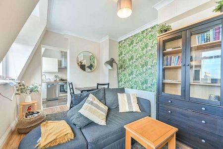 Pembridge Gardens, Notting Hill Gate, W2 - Photo 3