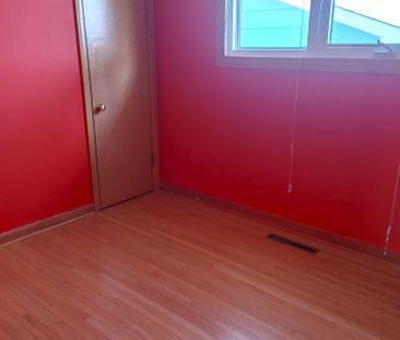 711 ROYAL 3 BEDROOMS - Photo 5