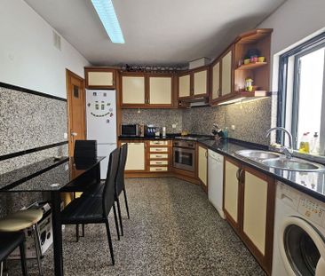 Moradia geminada em Albufeira, Albufeira e Olhos de Água - Photo 2