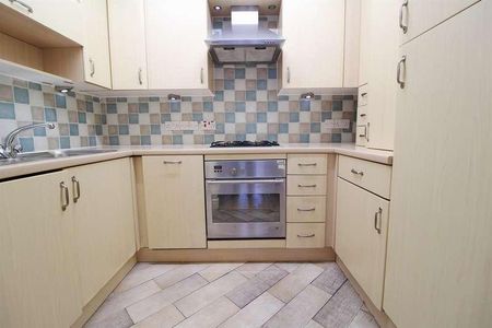 Stanshawe Court, Stanshawe Road, Reading, RG1 - Photo 4