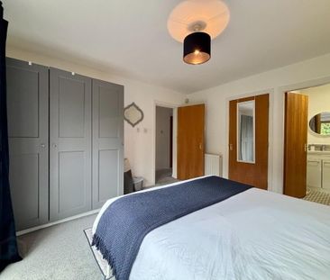 19 Forestgrove, Belfast, BT8 6AR - Photo 4