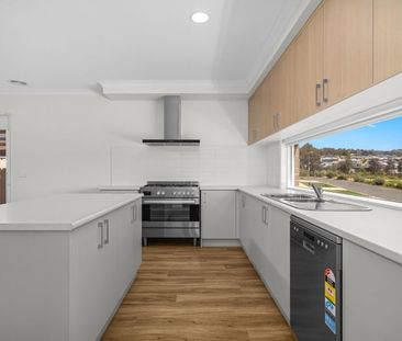 Room 2/17 Harkin Avenue, Wodonga - Photo 4