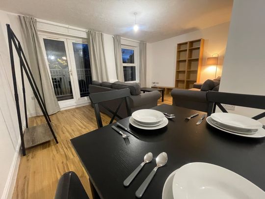 5 Bed Semi-Detached House, Furlong Road, CV1 - Photo 1