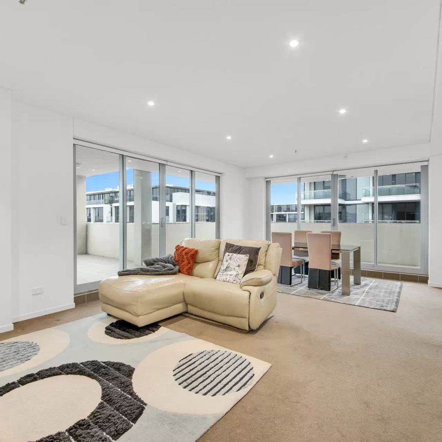 MGM MARTIN - TWO BEDROOM APARTMENT - Photo 1