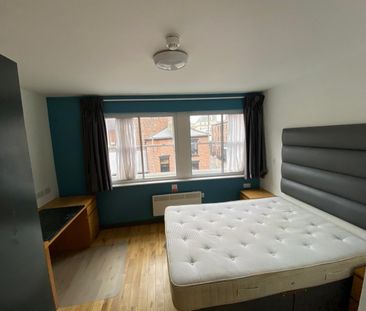 Room in a Shared Flat, Slater Street, L1 - Photo 6
