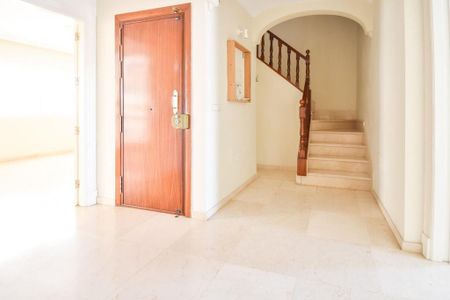 4 room luxury penthouse for rent in Fuengirola, Andalusia - Photo 3