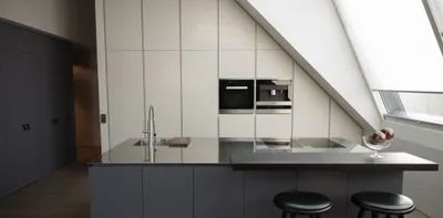 Pack your bags and move in // Ikonisches Design trifft Wiener Spitzenlage // Luxus-Penthouse auf höchstem Niveau - Photo 2