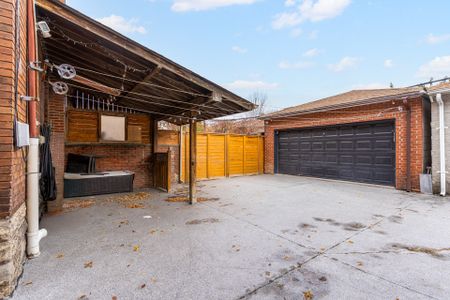 For Lease - 211 Lauder Avenue Unit# Main & 2nd, Toronto, Ontario - Photo 4