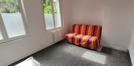Location Appartement 1 pièce 14m² VALENCIENNES 59300 - Photo 3