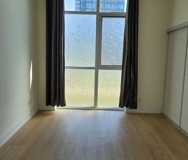 For Lease - 150 Fairview Mall Drive Unit# 102, Toronto, Ontario - Photo 1