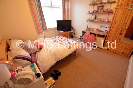 38 Newport View, Leeds, LS6 3BX - Photo 5