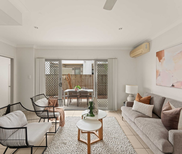 2/25 Grasspan Street, Zillmere QLD 4034 - Townhouse For Rent | Domain - Photo 3