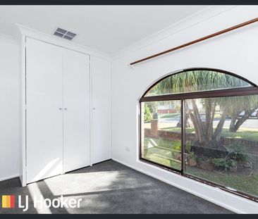 Solid & Stylish 3-Bedroom Home in East Tamworth - Photo 3