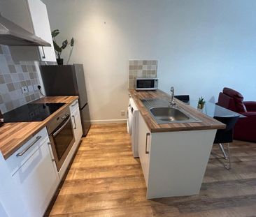 1 bedroom flat to rent - Photo 1