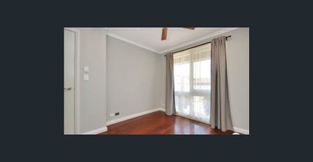 Stylish & modern, low maintenance living - Photo 3