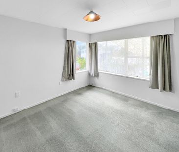 WELL PRESENTED IN KELSON - Photo 5