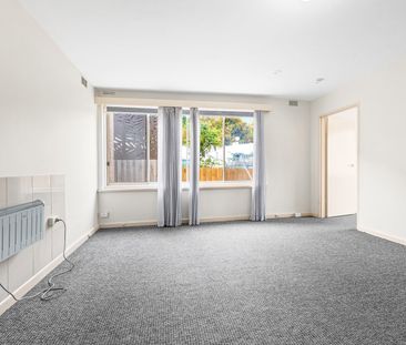 5/12 Eltham Street, Flemington VIC 3031 - Photo 5