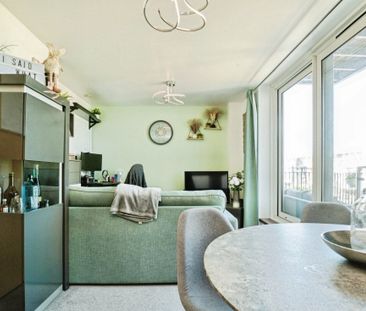 Ferry Court, CARDIFF - Photo 5