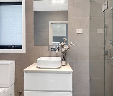 Thinking of selling? Contact our agent - Photo 2