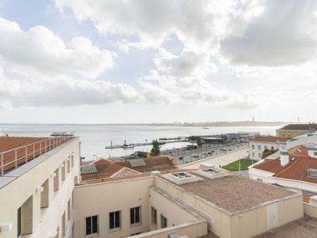 2 room luxury Apartment for rent in Graca (Graca), Lisbon - Photo 4