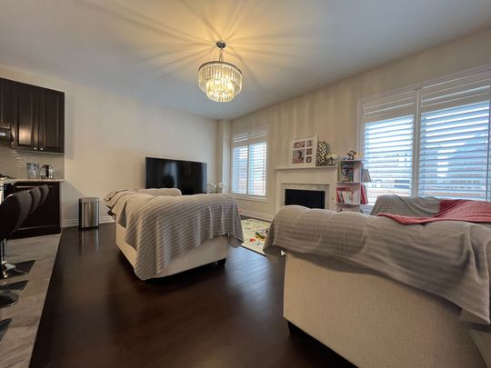 For Lease - 116 Elysian Fields Circle, Brampton, Ontario - Photo 1