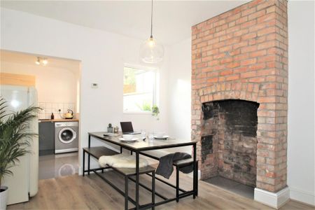 2 bedroom property to rent - Photo 4