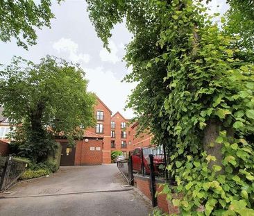 Vivian Avenue, Sherwood Rise, Nottingham, NG5 - Photo 2