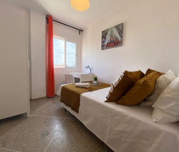 Carrer de Ramiro de Maeztu, Valencia, Valencian Community 46022 - Photo 5