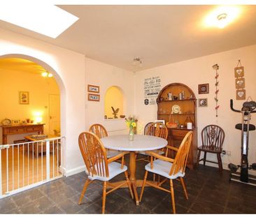 3 Bed Terraced House, Pool Road, LE3 - Photo 2