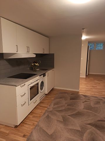 Våruddsringen, Skärholmen - Photo 2